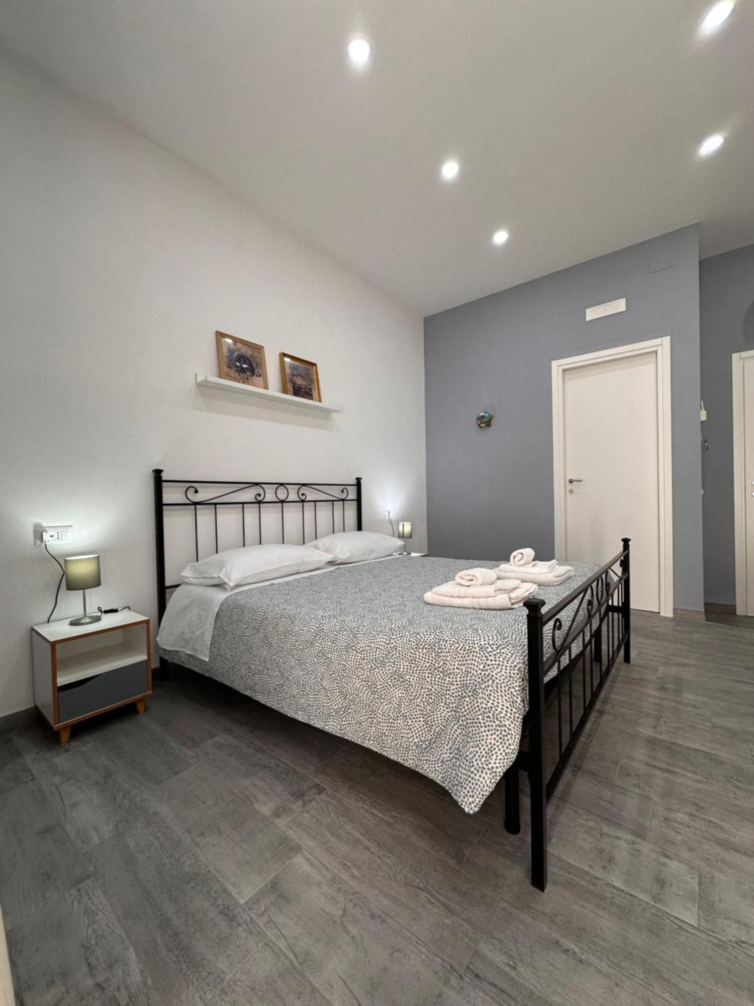 B&B I Tre Santi Nápoly Kültér fotó